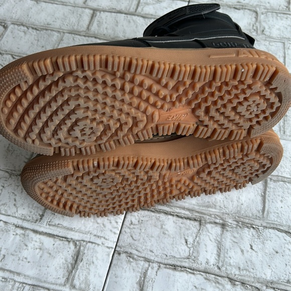 Nike Air Force 1 Gore-Tex Boot 'Black Gum' - Picture 9 of 12